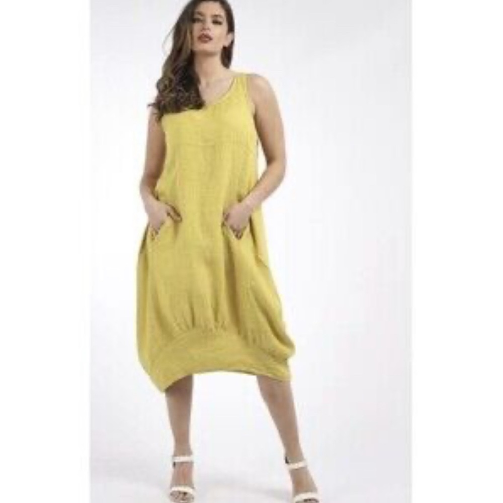 Elegant Yellow Sleeveless Dress